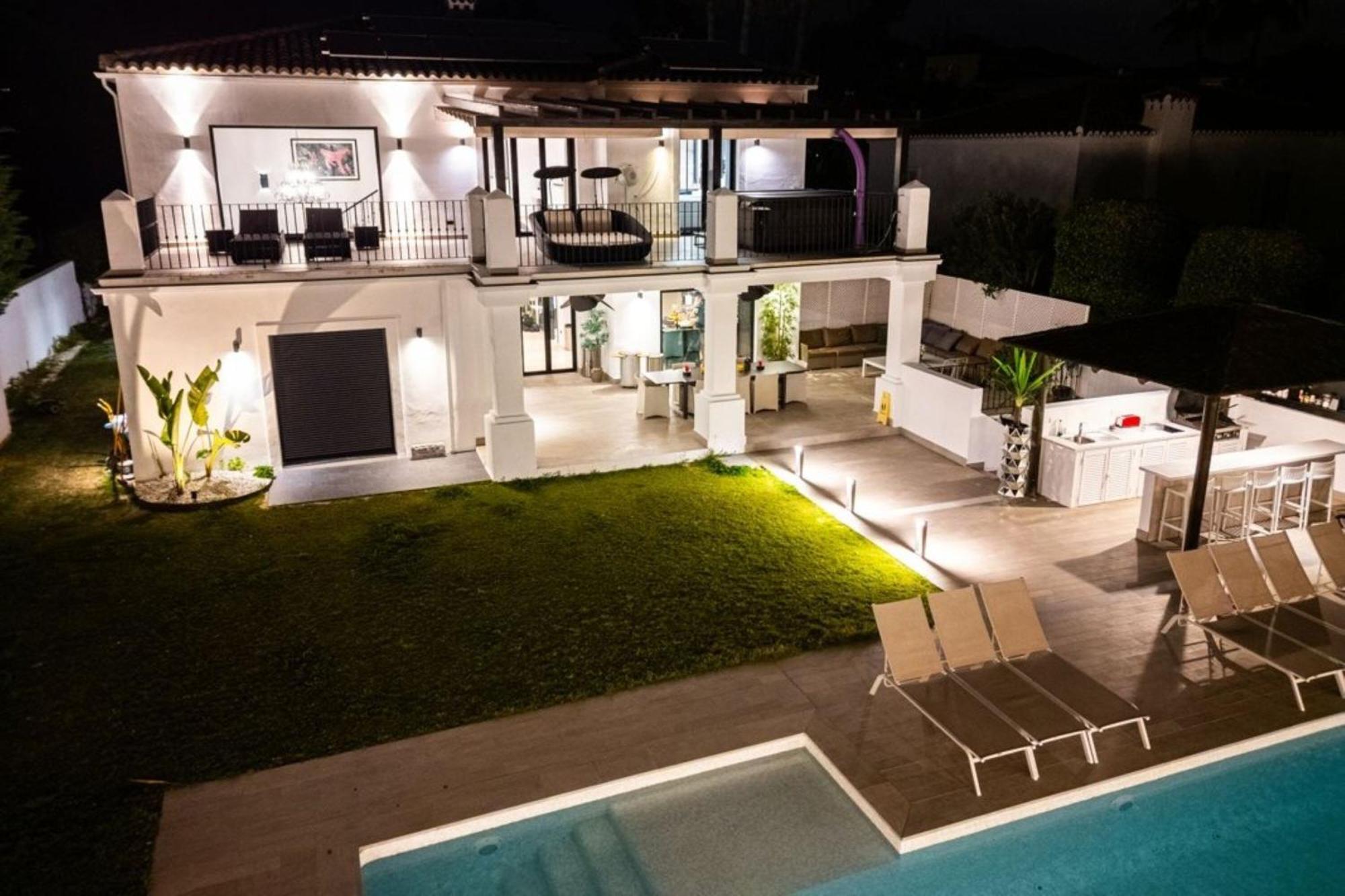 Villa New Zacaluca Pool Sauna & Gym - Happy Rentals Марбелья Екстер'єр фото