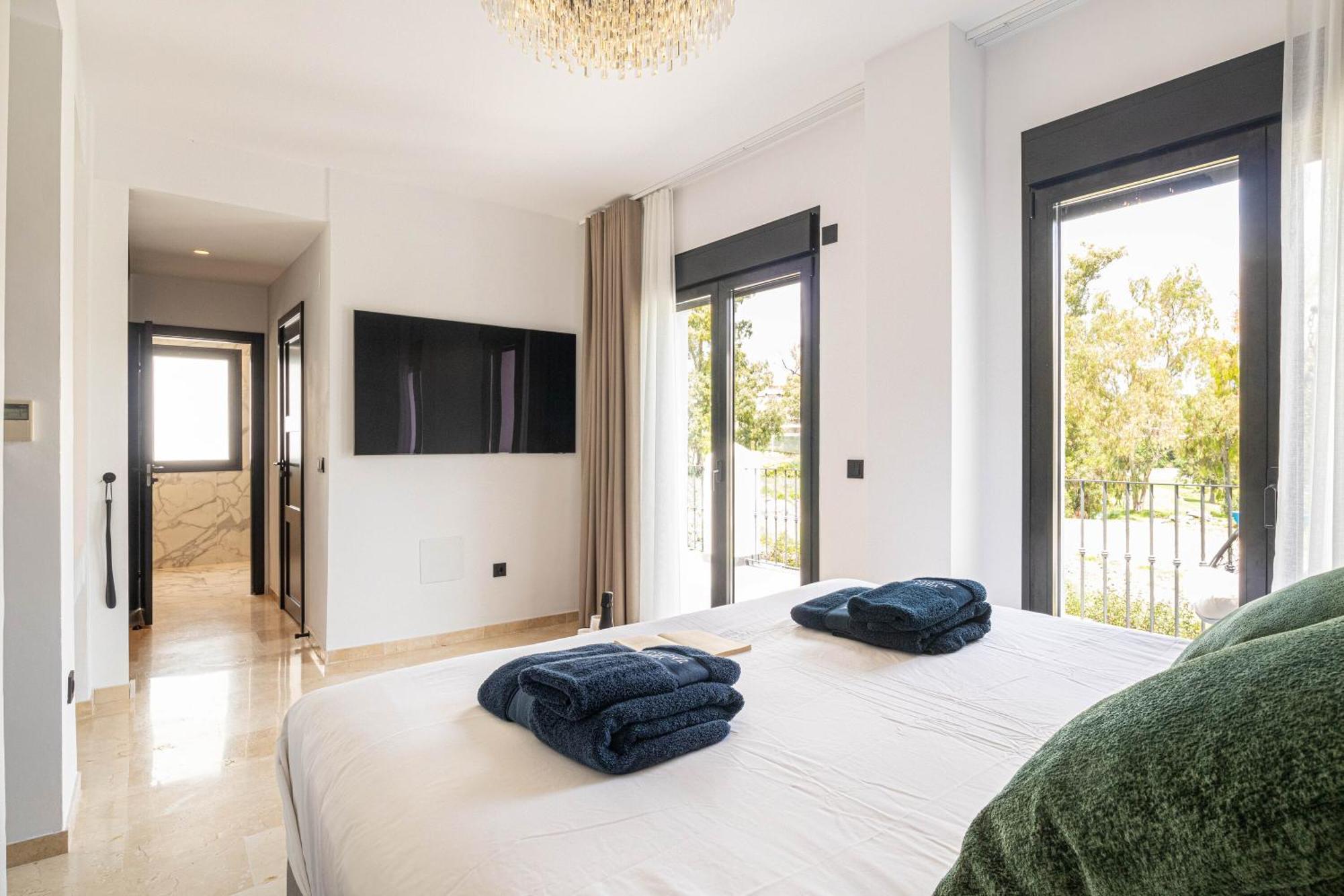 Villa New Zacaluca Pool Sauna & Gym - Happy Rentals Марбелья Екстер'єр фото